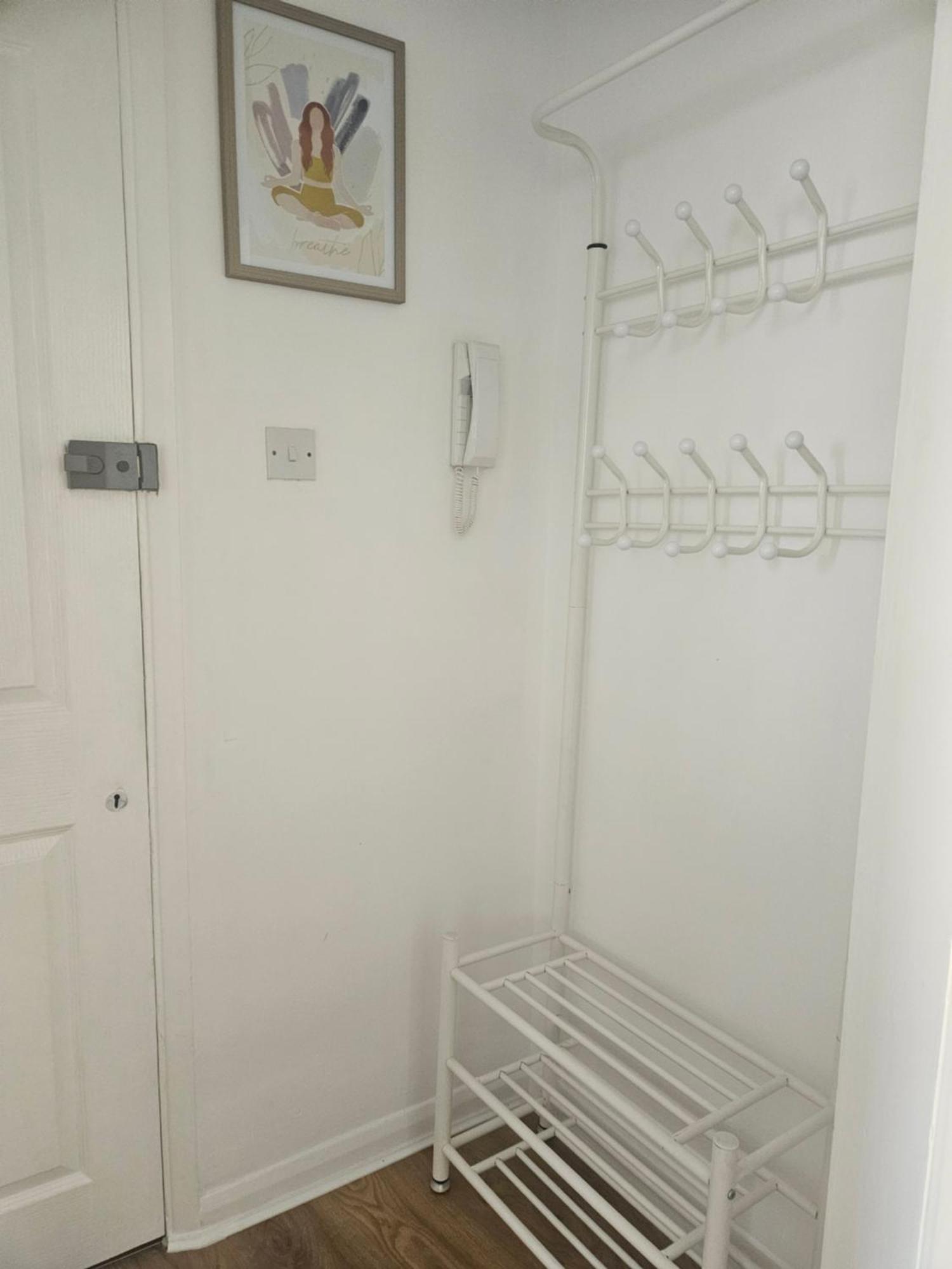 St Albans City Stays - Near Luton Airport - St Albans Abbey & City Train Station - Close To London- Harry Potter World - The Odyssey Cinema - Abbey Cathedral- Contractors I Business I Leisure- Sleeps Upto 6 People Exterior foto